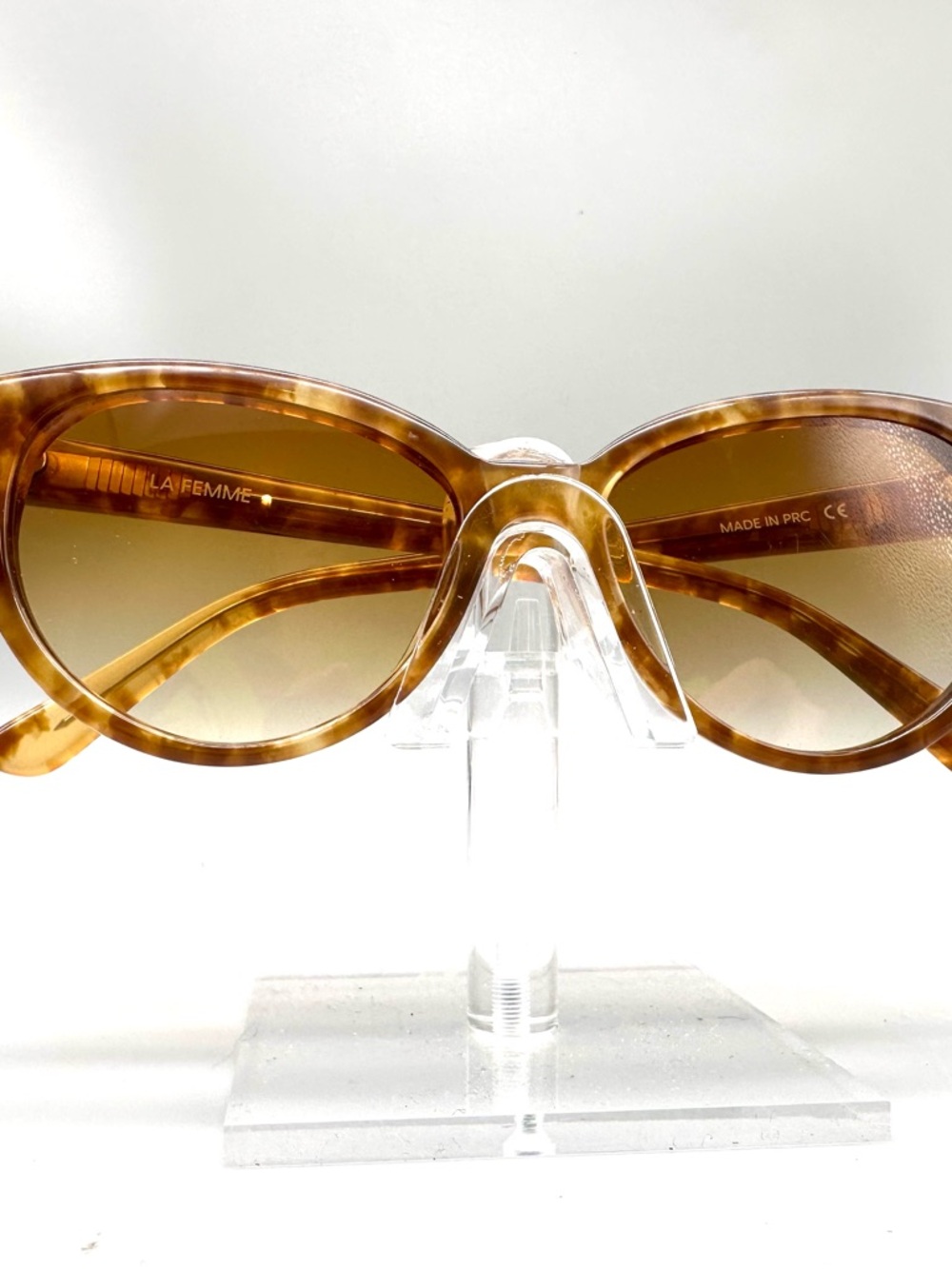 Velvet Canyon La Femme Sunglasses Caramel Tortoise Cat Eye Brown Gradient Lens